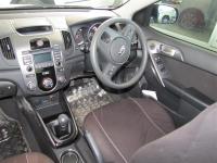 Kia Cerato for sale in Botswana - 5