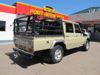 Toyota Land Cruiser LX 4.5 V8 for sale in Botswana - 3