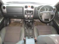 Isuzu KB 300 DITQ LE for sale in Botswana - 6