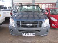 Isuzu KB 200 FleetSide for sale in Botswana - 1