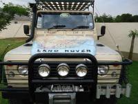 Land Rover Defenter for sale in Afghanistan - 3