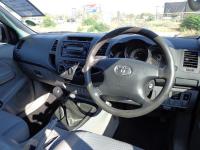 Toyota Hilux 2.5 D4D 4X4 for sale in Botswana - 3