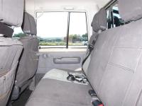 Toyota Land Cruiser LX 4.5 V8 for sale in Botswana - 8