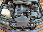BMW 320i for sale in Botswana - 4