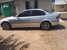 BMW 320i E46 for sale in Botswana - 7