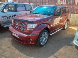 Dodge Neon Dodge Nitro 2.8 CRD for sale in Botswana - 1