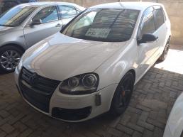 Golf 5 GT for sale in Botswana - 3