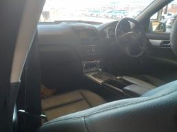 Mercedes Benz C180 for sale in Botswana - 4