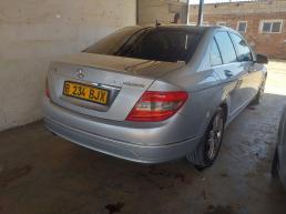 Mercedes Benz C180 for sale in Botswana - 6