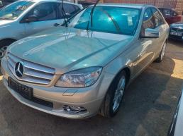 Mercedes Benz C200 for sale in Botswana - 4