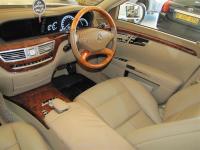 Mercedes-Benz S class S500 V8 for sale in Botswana - 13