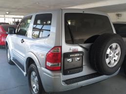 Mitsubishi Pajero for sale in Botswana - 2