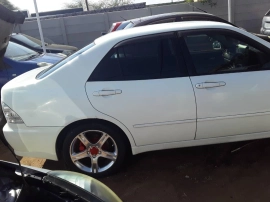 Toyota Altezza for sale in Botswana - 3