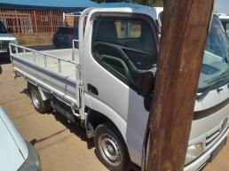 Toyota Dyna for sale in Botswana - 4