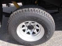 Toyota Hilux 2.2 4Y 4x4 for sale in Botswana - 10
