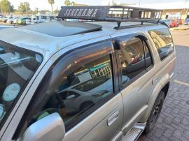  Toyota Hilux Surf for sale in Afghanistan - 4