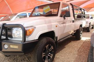 Toyota Land Cruiser for sale in Namibia - 2