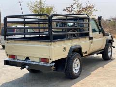  Toyota Land Cruiser 70 for sale in Afghanistan - 2