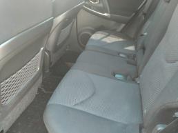 ToyotA Rav 4 for sale in Botswana - 5