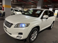 Toyota Vanguard for sale in Botswana - 13