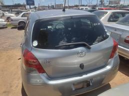 Toyota Vitz for sale in Botswana - 3