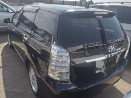 Toyota Wish for sale in Botswana - 1