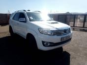  Used 2011 TOYOTA FORTUNER 3.0D-4D for sale in Botswana - 6