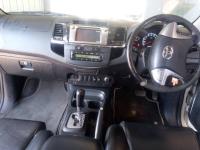 Used 2011 TOYOTA FORTUNER 3.0D-4D for sale in Botswana - 7