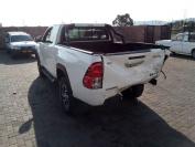  Used 2016 Toyota hilux 2.8 GD-6 raider 4X4 for sale in Botswana - 10