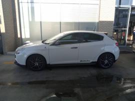  Used Alfa Romeo Giulietta Quadrifoglio Verde Squadra Corse for sale in Afghanistan - 1