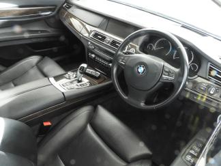  Used BMW 750i V8 for sale in Afghanistan - 4