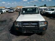  Used damaged Toyota Land Cruiser 4.2d for sale in Botswana - 8