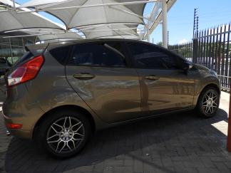  Used Ford Fiesta Trend for sale in Afghanistan - 2