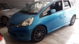 Used Honda Fit for sale in Botswana - 3