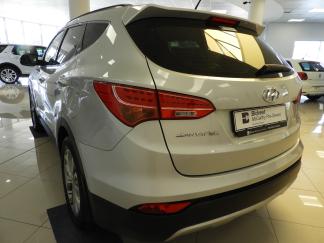  Used Hyundai Santa Fe for sale in Afghanistan - 3