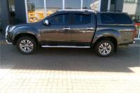  Used Isuzu KB for sale in Botswana - 1