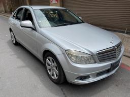  Used Mercedes-Benz C200 for sale in Afghanistan - 4