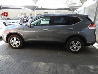  Used Nissan X-Trail for sale in Afghanistan - 2