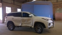  Used Toyota damaged Fortuner for sale in Botswana - 8
