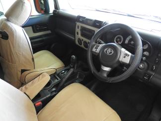  Used Toyota FJ Cruiser V6 for sale in Afghanistan - 3