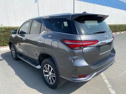  Used Toyota Fortuner resprayed 2017 gd6 for sale in Botswana - 2