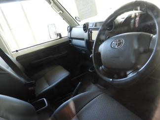  Used Toyota Land Cruiser for sale in Afghanistan - 5