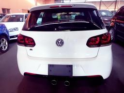  Used Volkswagen Golf R 7 for sale in Botswana - 2