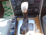 Used Volvo XC90 for sale in Botswana - 3