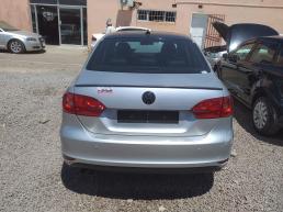 Volkswagen Jetta 6 for sale in Botswana - 4