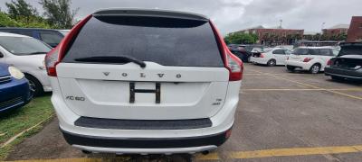  Volvo XC60 for sale in Botswana - 7