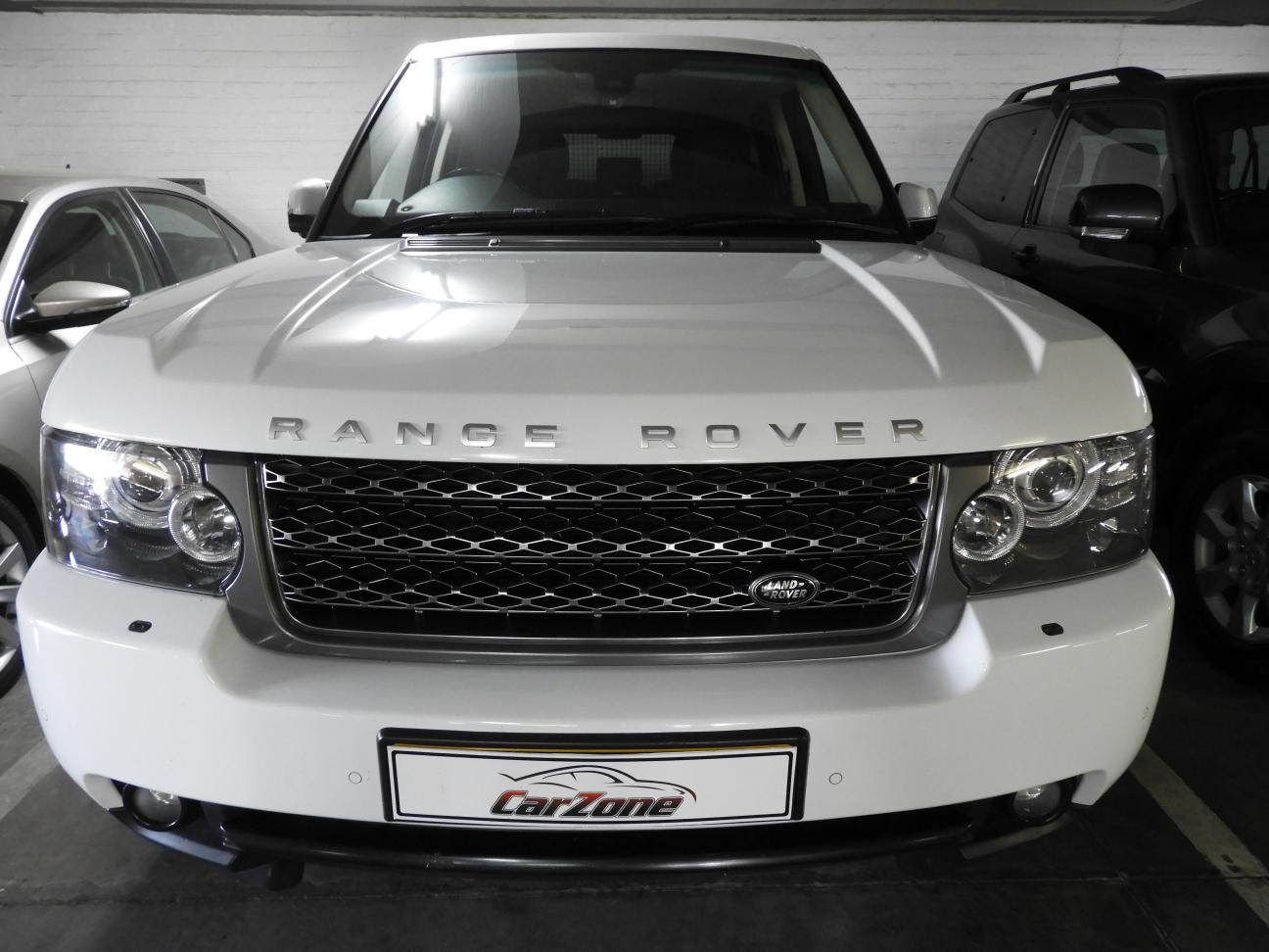 Used Land Rover Range Rover Vogue SE V8 in Namibia 3163 3158 972 for