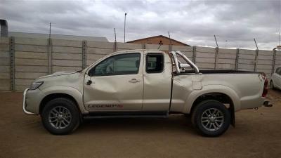 2015 TOYOTA HILUX 3.0D-4D LEGEND 45 XTRA in Namibia