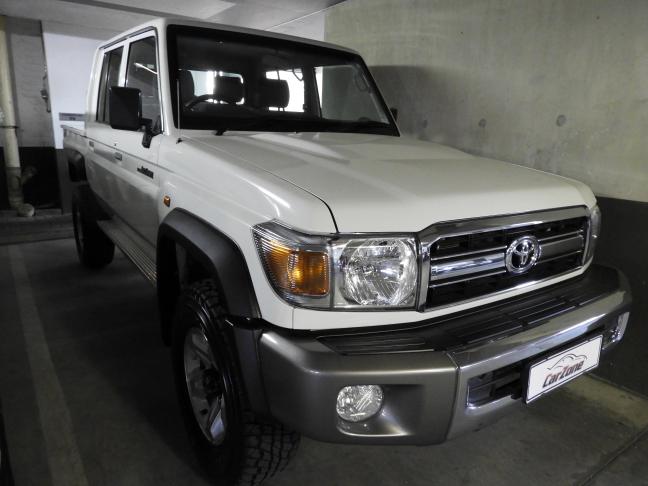 Used Toyota Land Cruiser Used Toyota Land Cruiser in Namibia