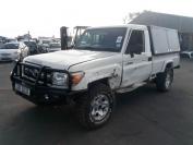  Used damaged Toyota Land Cruiser for sale in Namibia - 0
